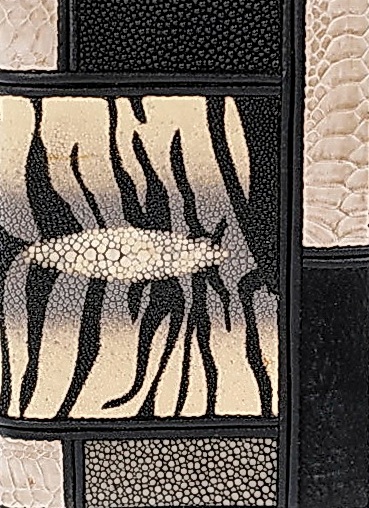 Кошелек из кожи морского ската KS-940K31 со вставками из кожи страуса и акулы